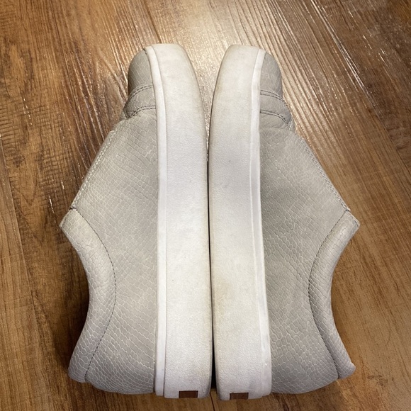 Dr. Scholl's Beige Slip-On Kinney band snake print platform Sneakers size 9 - Picture 5 of 10